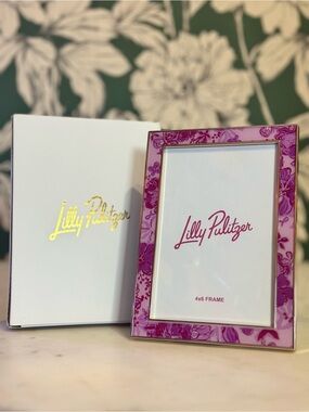 Lilly Pulitzer Pink Floral 4x6 Picture Frame NIB